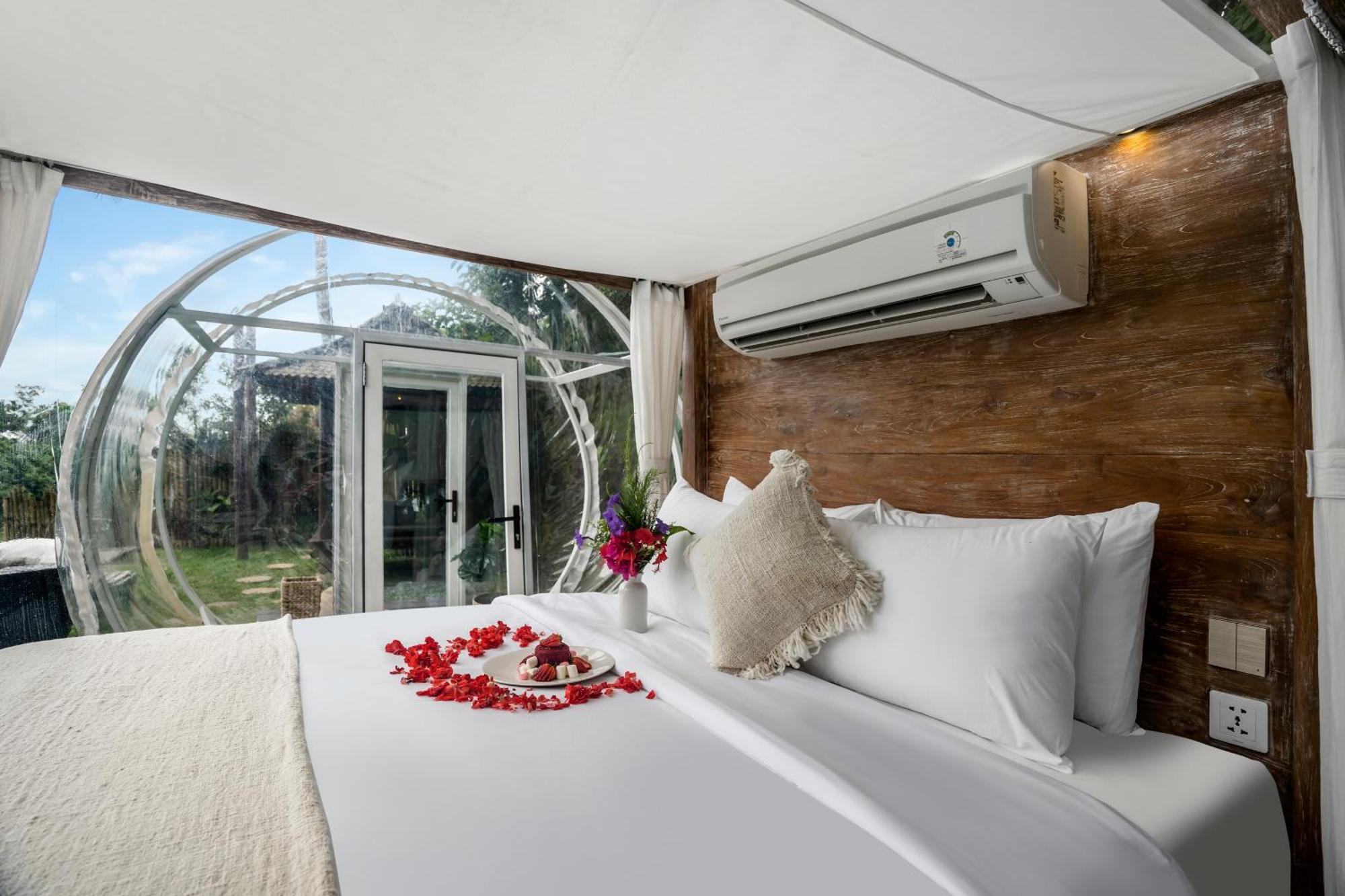 Bubble Bali Ubud - Adults Only Hotel